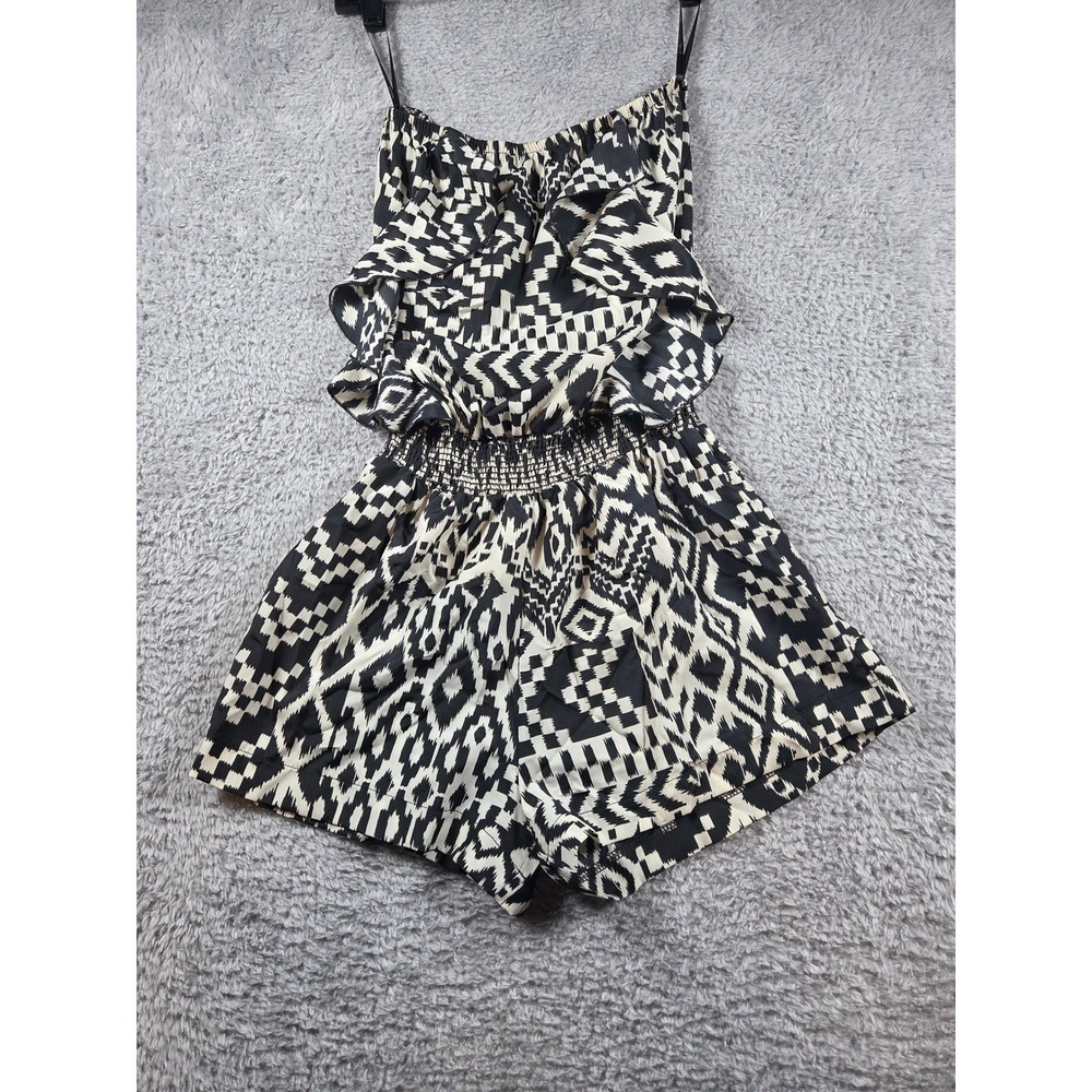 Papaya Romper Small Black White Womens Geometric‎ Ikat Ruffle Smocked Waist